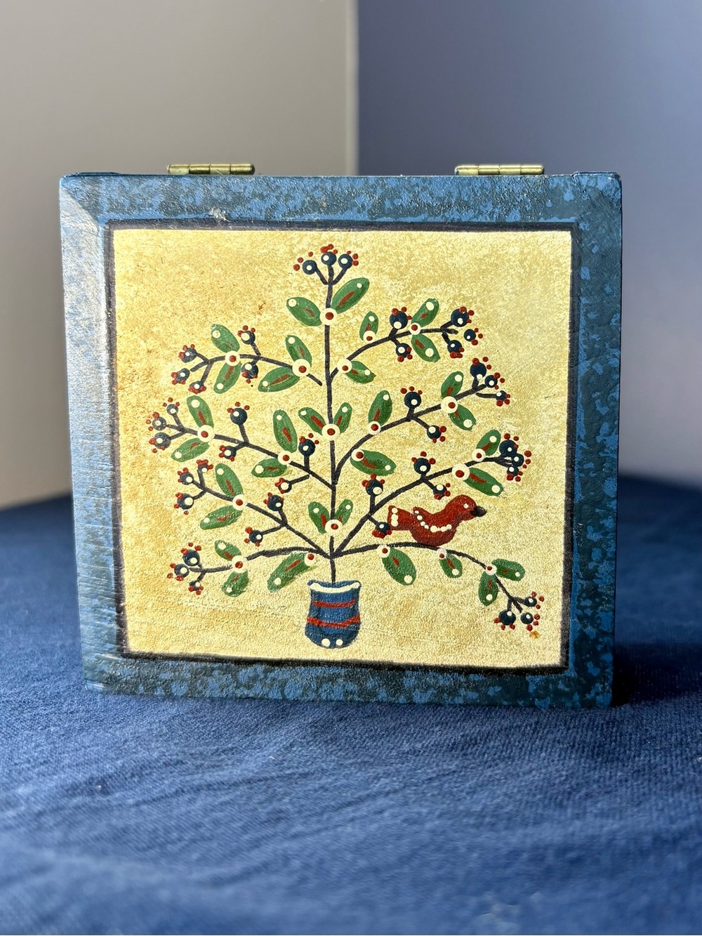 Decorative Blue Floral Bird Storage Box - Blue